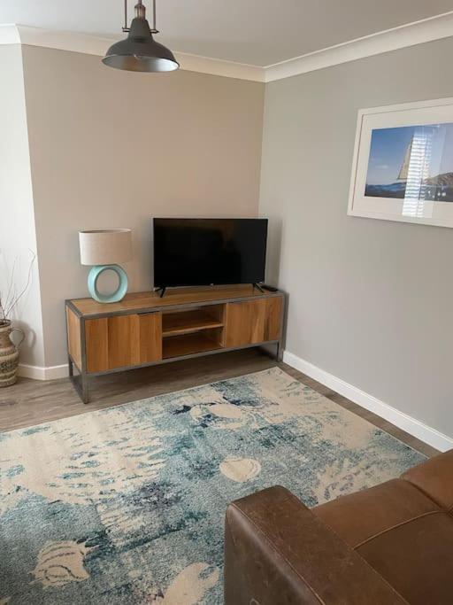 Seaside Modern Apartment 韦斯特沃德霍 外观 照片